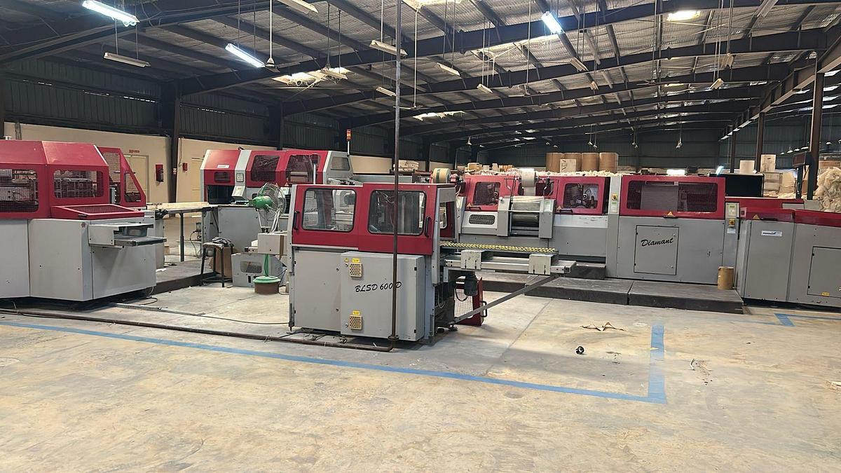 Used Müller Martini - VBF hard cover book line Diamant (2001)