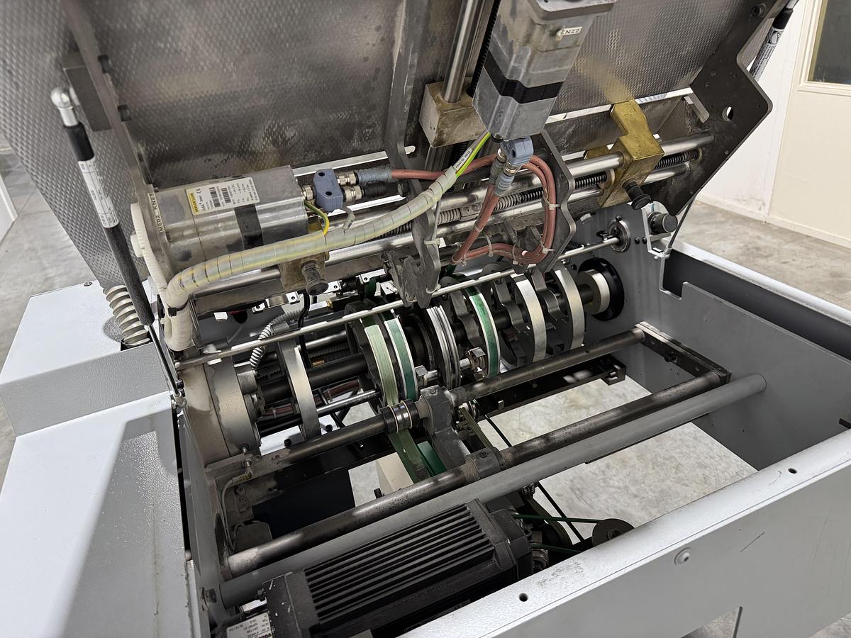 Used Heidelberg cover feeder UFA 400 (2004)