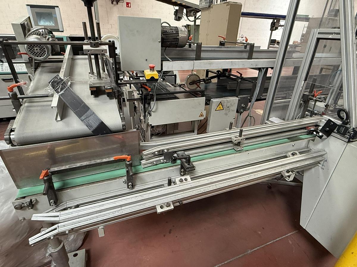Used Sigloch book mark inserting machine LEH-3 (2004)