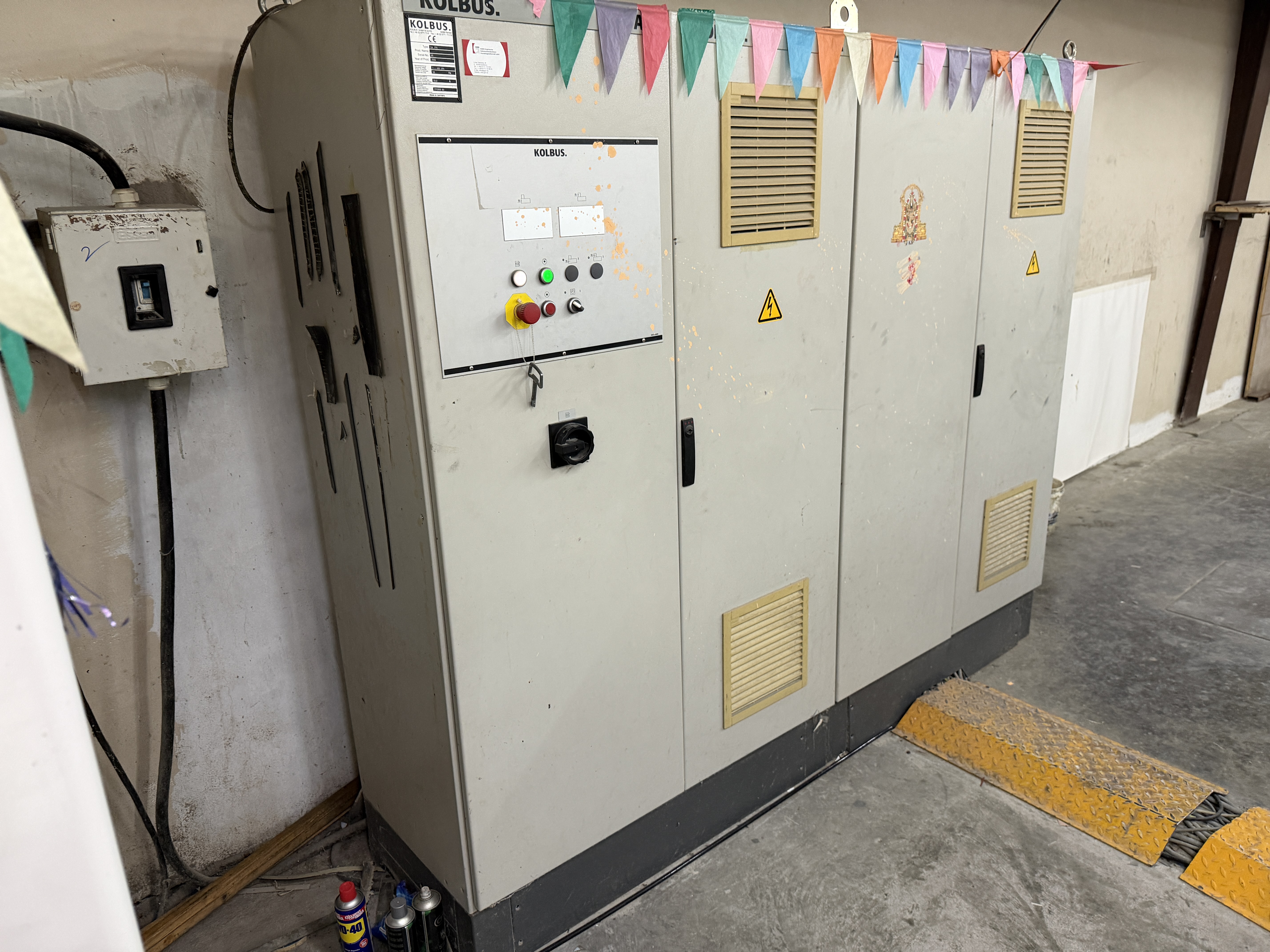 Used Kolbus DA 270 (2004)