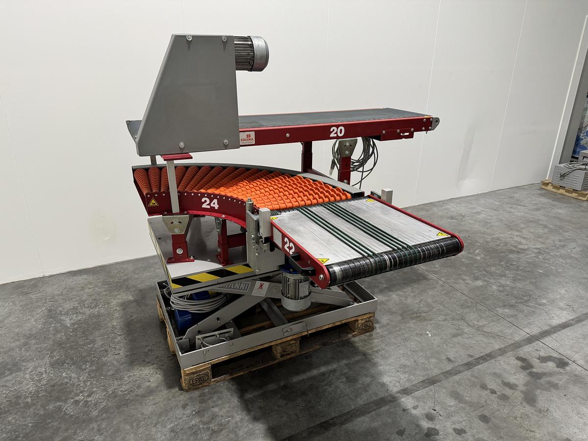 Used Solema Straight and 90° conveyor system, with lifting table (no2)