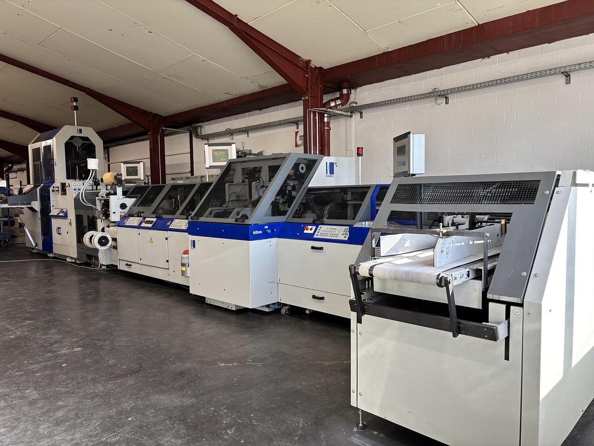 Used Kolbus hard cover book line BF 527 + FE 604 + DS 391 (2004)