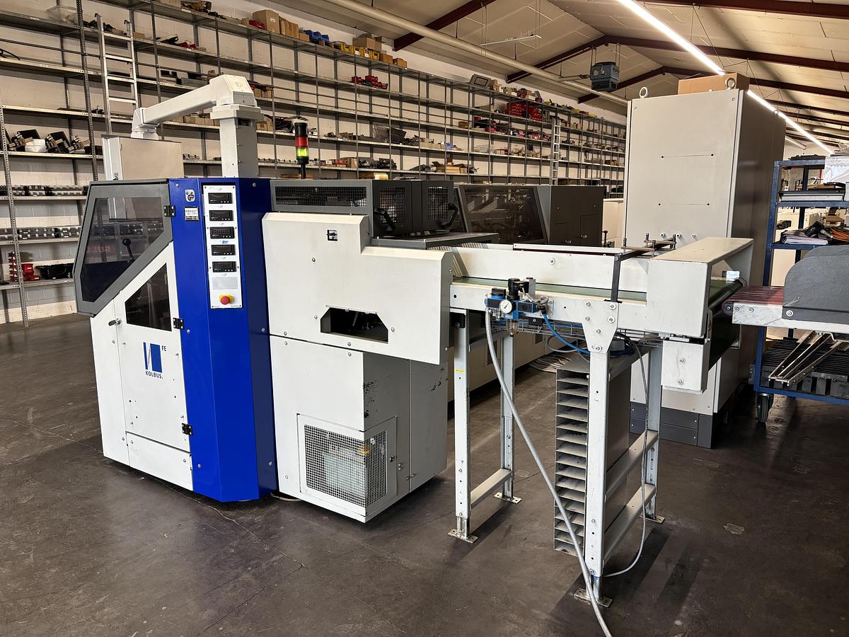 Used Kolbus hard cover book line BF 527 + FE 604 + DS 391 (2004)