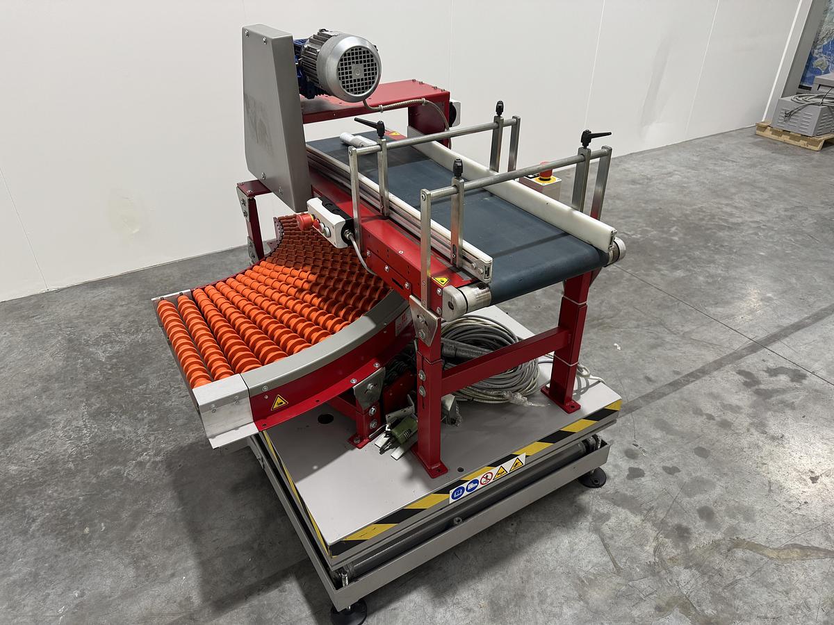Used Solema Straight and 90° conveyor system, with lifting table (no1)