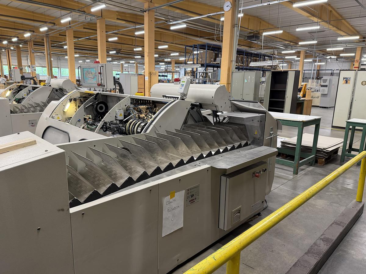 Used Meccanotecnica sewing machine Aster 220 SAO (2005)