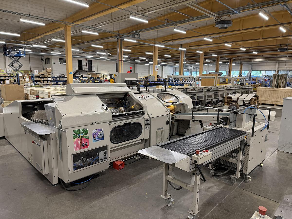 Used Meccanotecnica sewing machine Aster 220 SAO (2005)