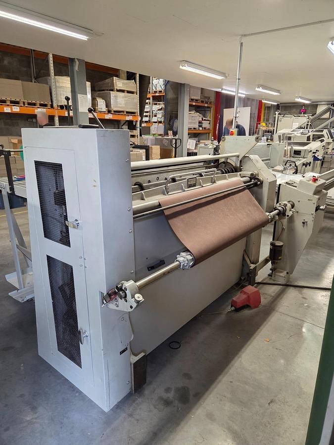 Used Kolbus cloth cutter KS (2004)