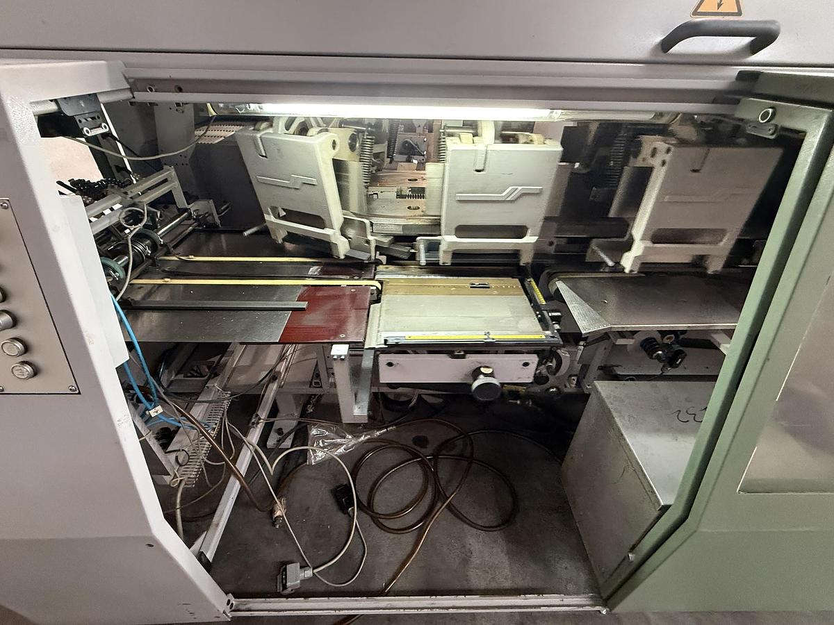 Used Müller Martini Tigra (1570) (2003)