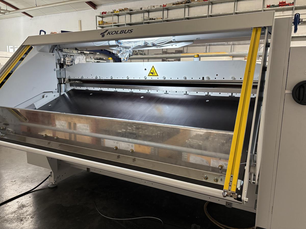 Used Kolbus cloth cutter KS 601 (2024)