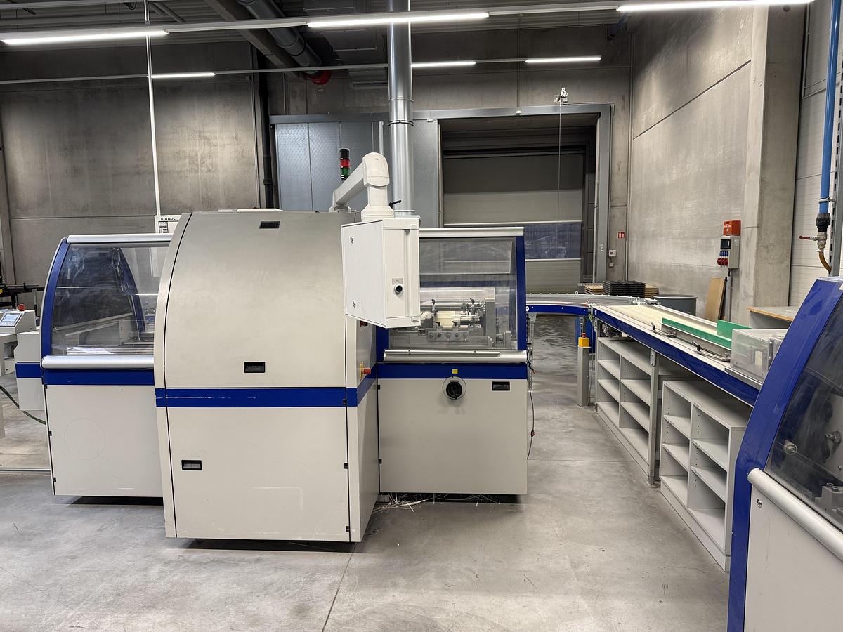 Used Kolbus perfect binder KM 610.A (2016)