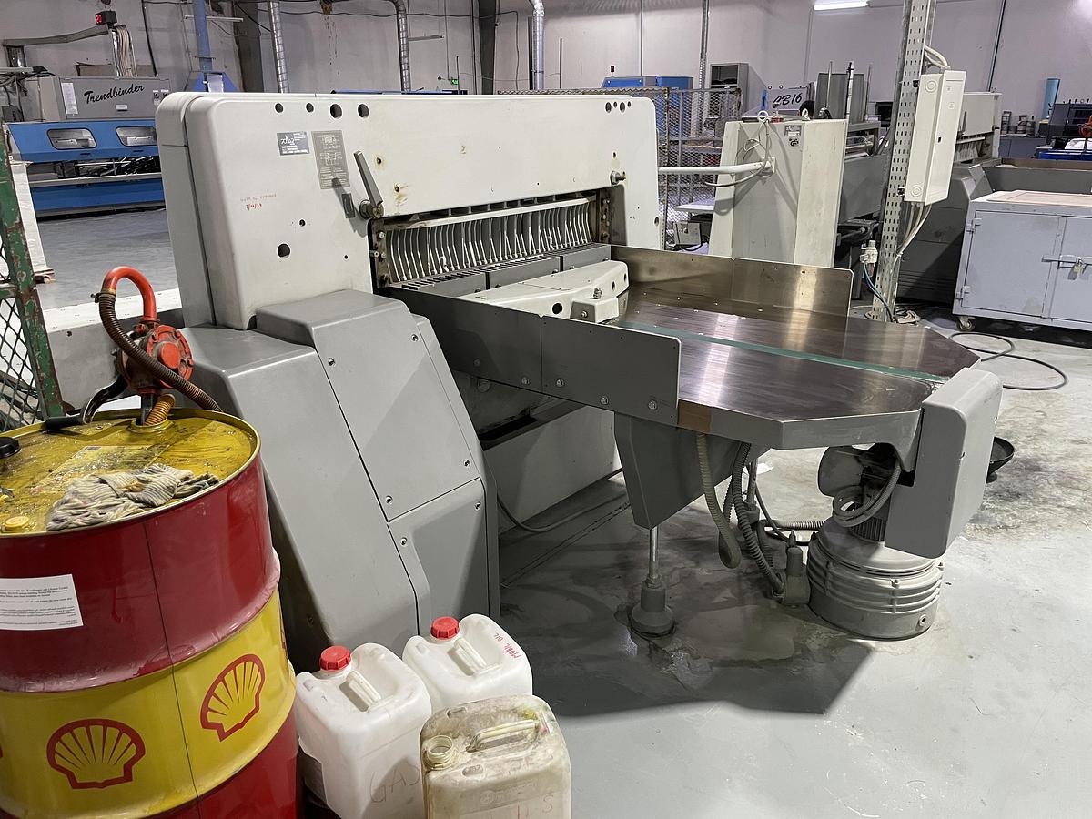 Used Polar guillotine 115 E (2001)