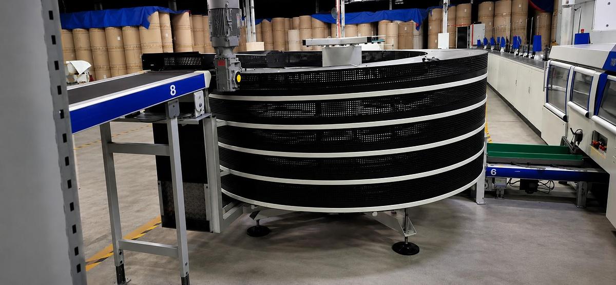Used Kolbus perfect binder KM 600 (2015)