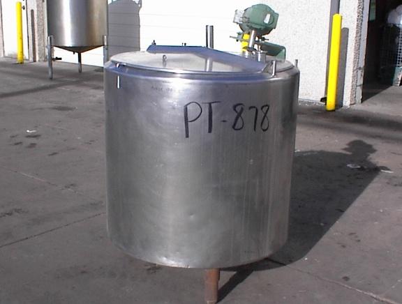 Used 2000 GALLON STORAGE TANK.  CP SERIAL 2110