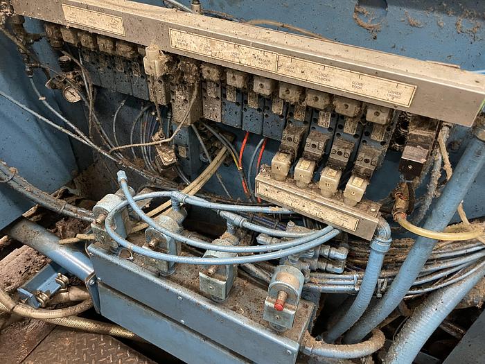 Used 2005 ELLIS Z772C