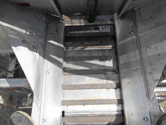 Used 2001 Monroe V-Box- Stock #: 8140