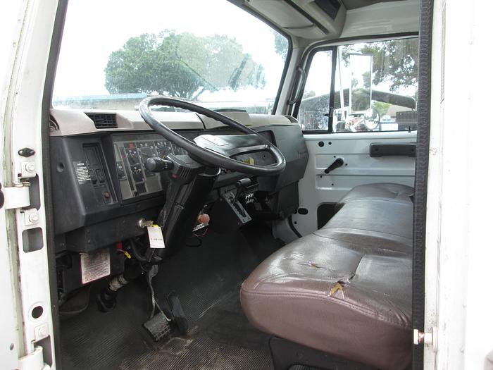 Used 2000 International 4700 Cab And Chassis