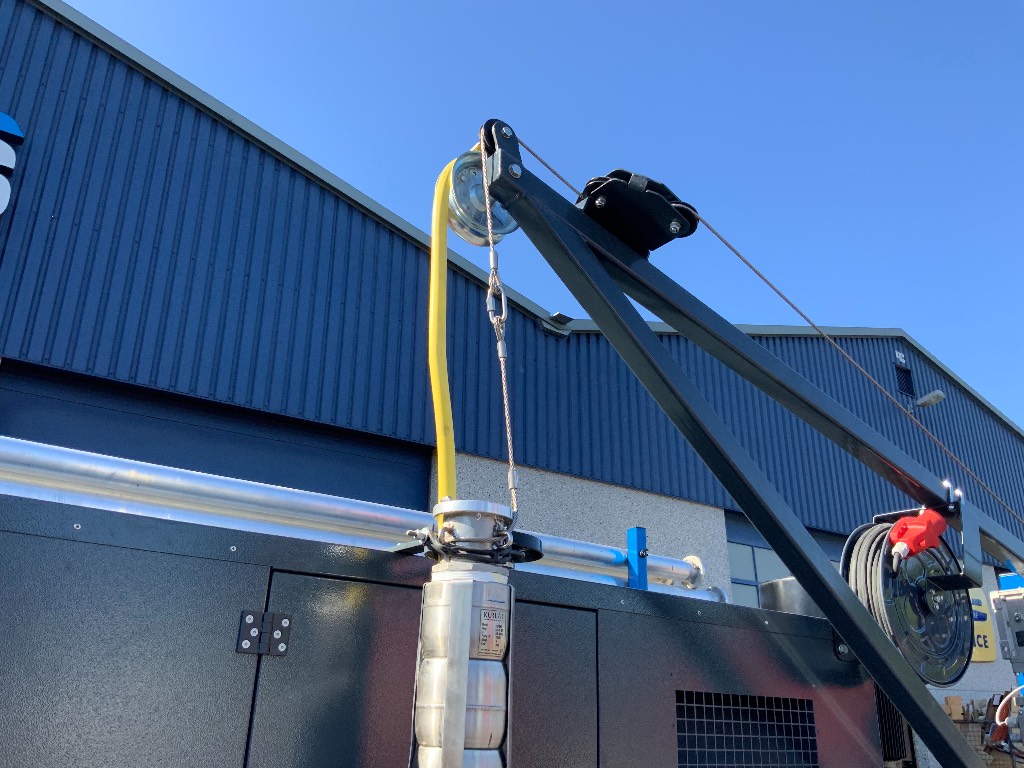 2020  Wijnen  70 BEREGENINGSPOMP OP VOORRAAD