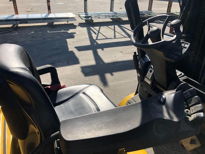 Used 12,000 POUND YALE ROLL CLAMP TRUCK MODEL GLC120VXPRS W/ 72" CLAMP MFG. 2015