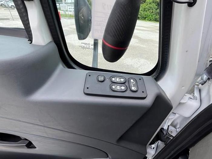 Used 2015 International Terra Starr 4x4 Reg Cab Utility