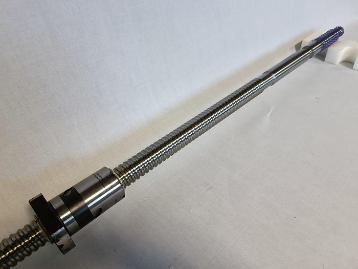 Gebraucht Geschliffener Präzisions Kugelgewindetrieb, D40 mm, 1600 mm, Danaher, gebraucht