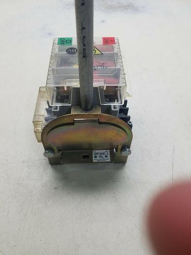 Used ALLEN BRADLEY SAFETY DISCONNECT SWITCH 194RF-NJ030* SER-A