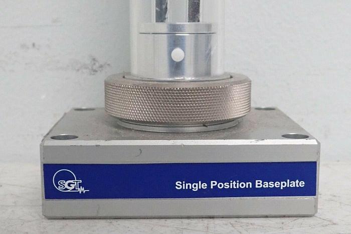 Used Restek 22020 Triple Filter with Single Position Baseplate 22025