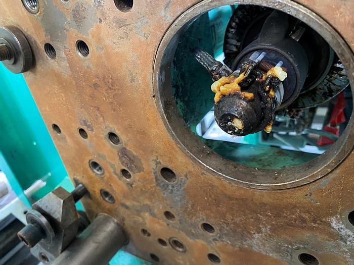 Used 1997 Arburg Allrounder Selecta 270S 250-60 Injection Moulding Machine