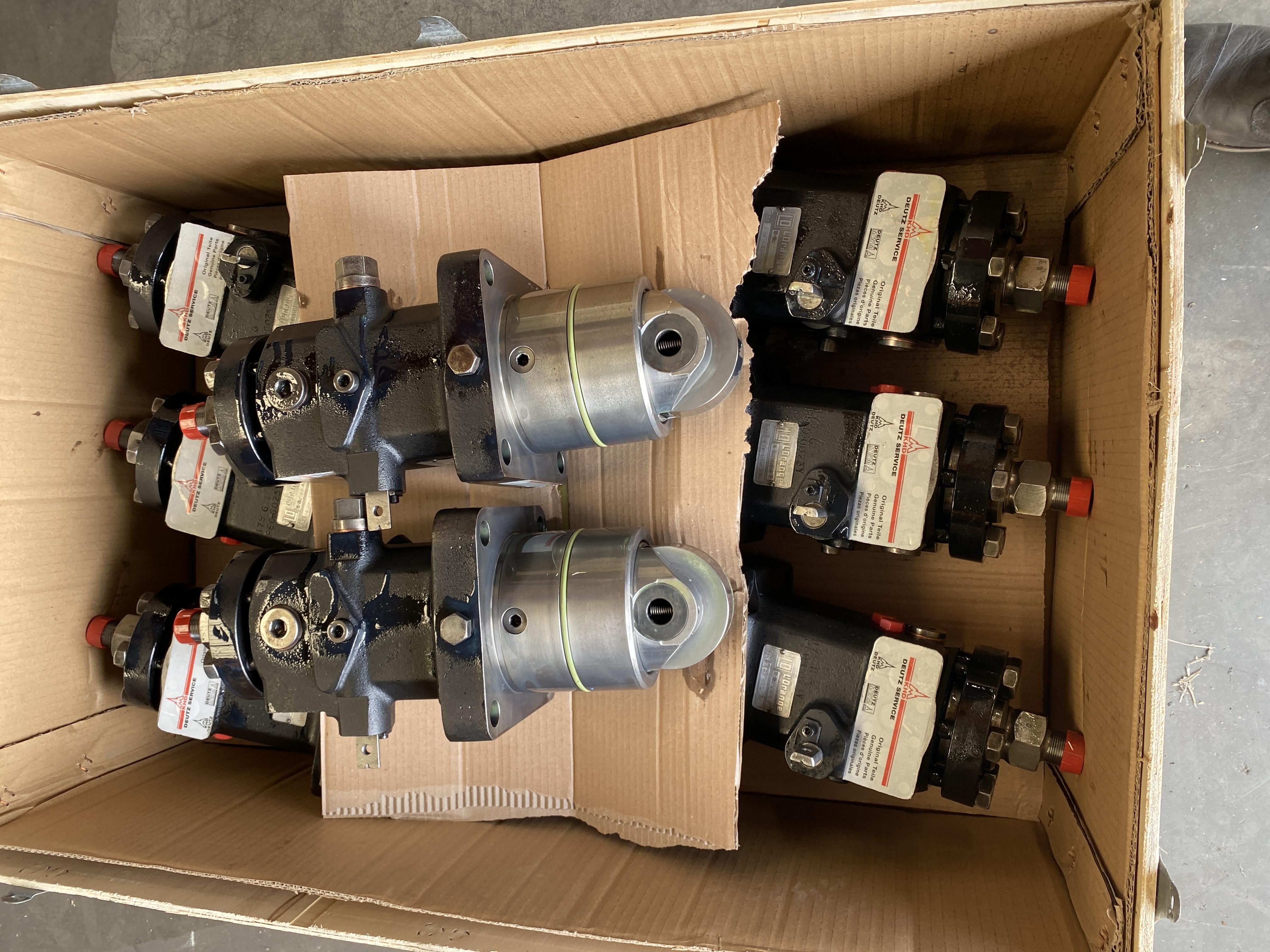 L'ORANGE PEO-G023Y FUEL INJECTION PUMP