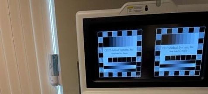 N/A 2000 OEC 9800 Super C