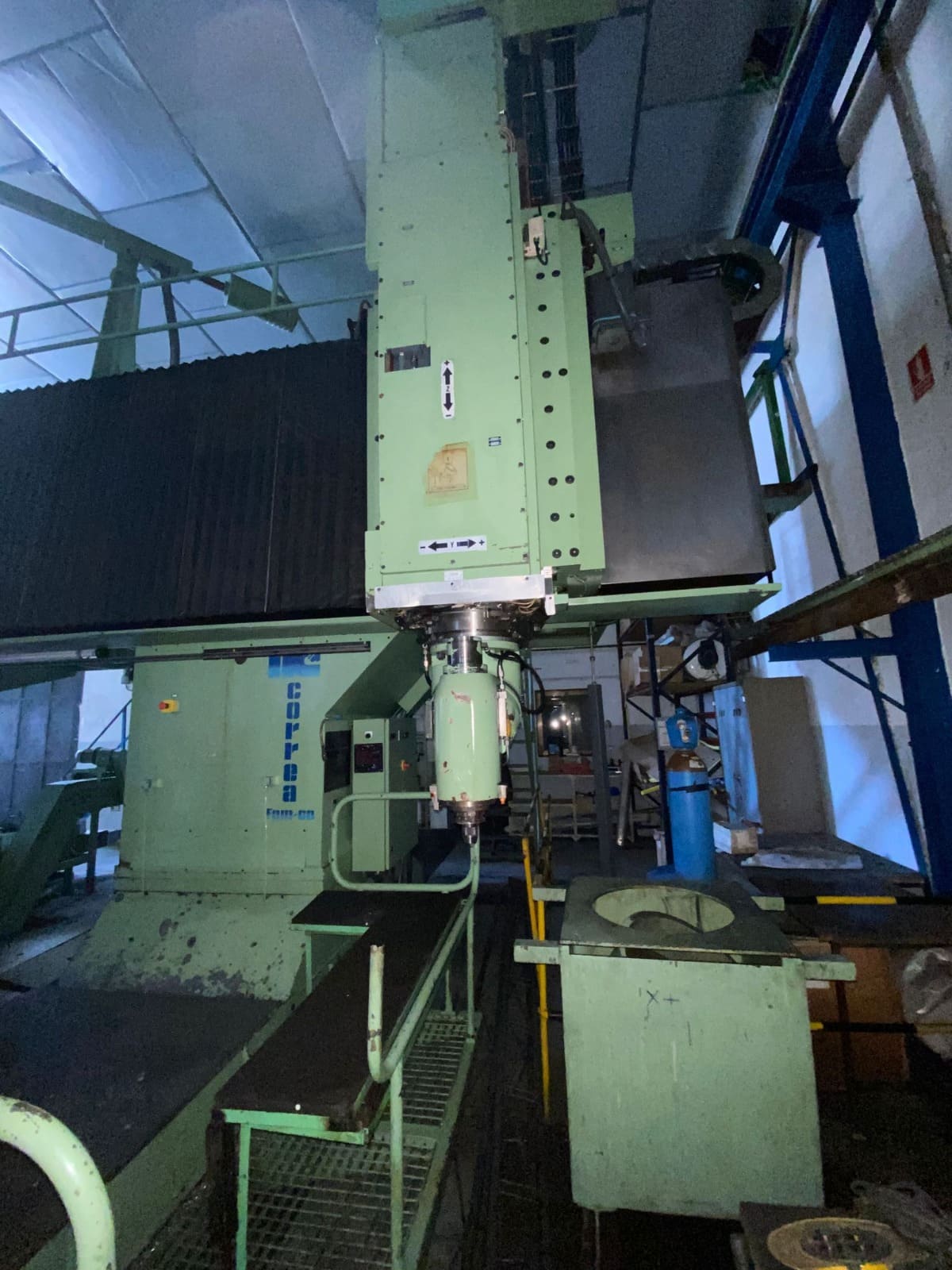 Used Nicolas correa FPM-60 - Vertical Milling Machine  - 1993