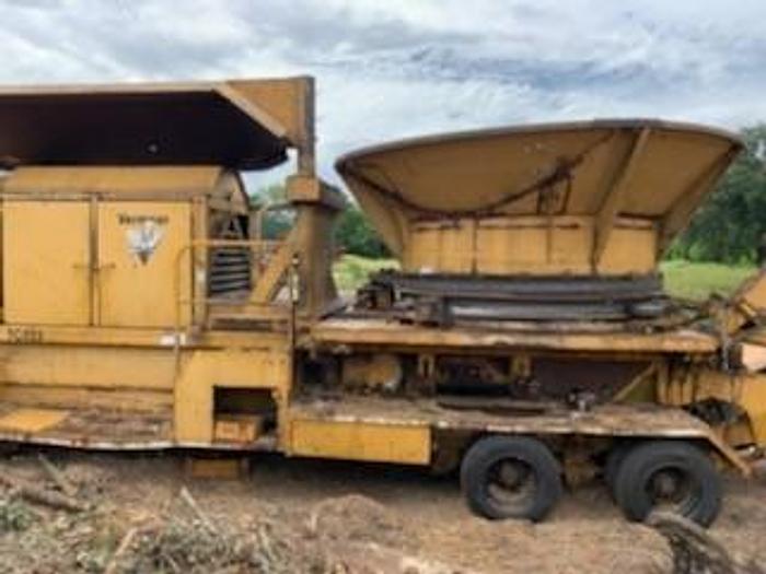 Used 1999 Vermeer TG525 Tub Grinder for Sale in Southeast US