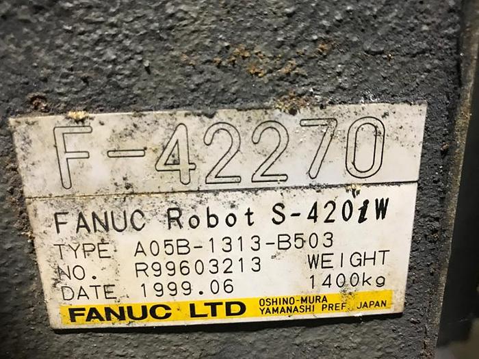 Used FANUC S420IW 6 AXIS CNC ROBOT