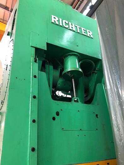 Used 250 tons Press Trimming Richter PED250