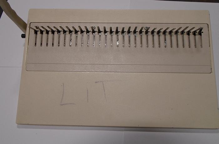 Used GBC 16DB ComBind