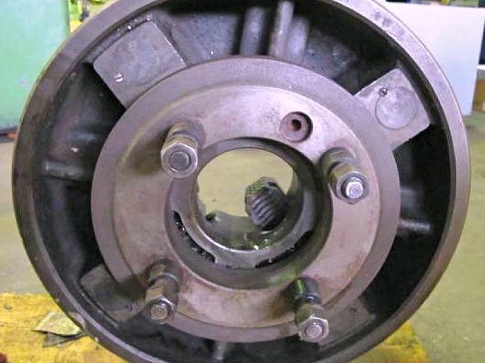 Vierbackenfutter D/400