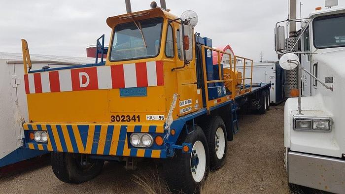Used 1975 IDECO 4 Axle Carrier Style Pump Truck