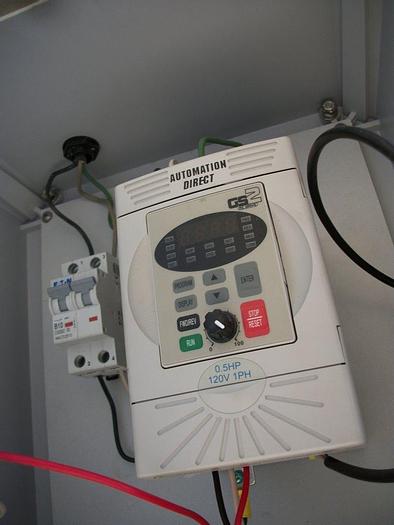 Used Screen, Vibratory, 32" x 17" x 17", 1/2 Hp, Custom #S741358