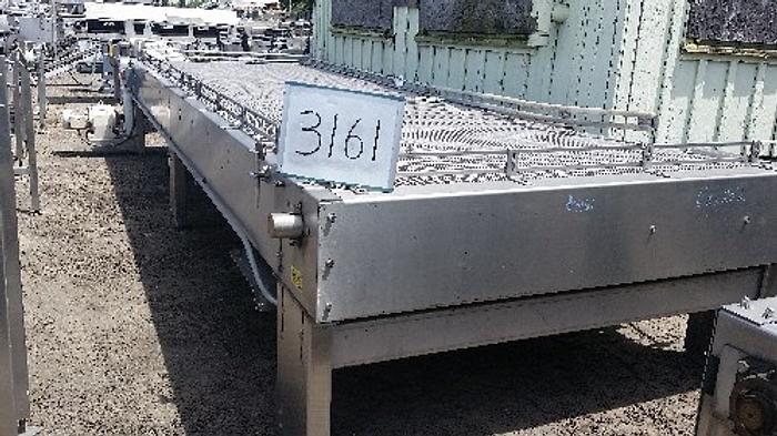 Tonko 6' Wide x 20' Accumulation Table