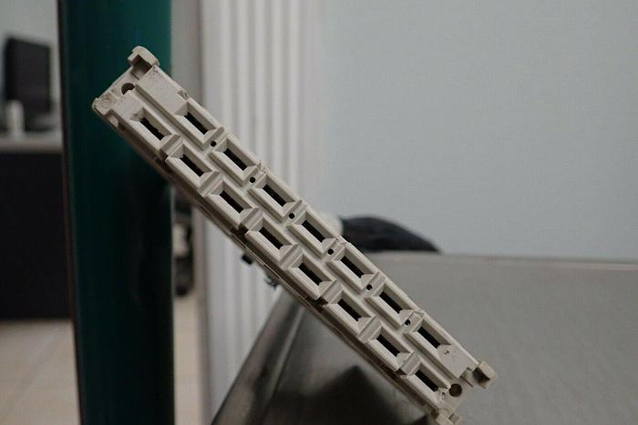 Used Bruker Type BLAH 1000 200-400 MHz Amplifier