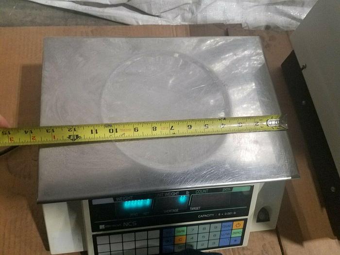 Used Ishida Counting Scale Model NCS Capacity: 6 x 0.001 Lb