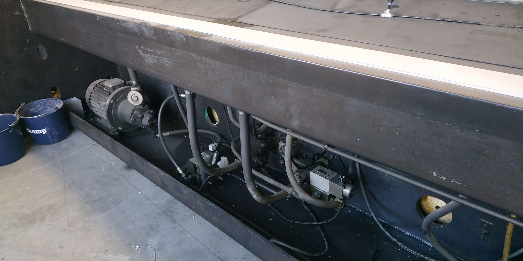 Gebruikt PROMECAM-AMADA RG-104