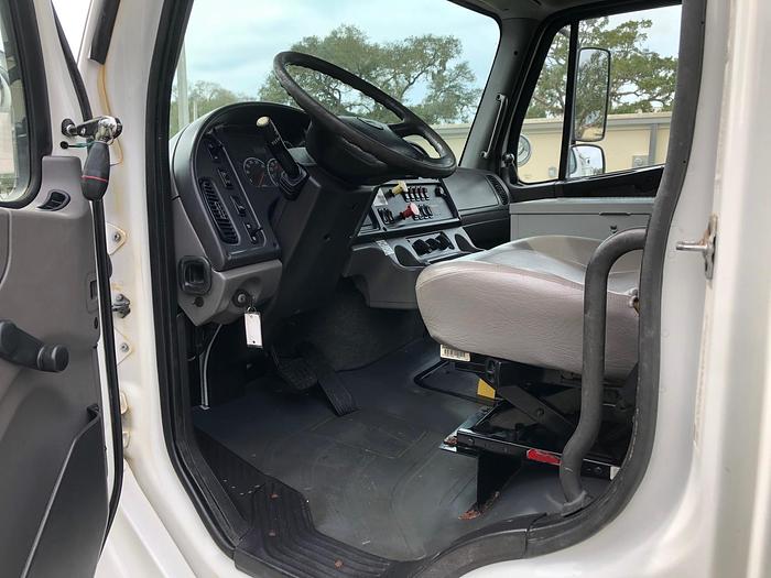 Used 2010 Freightliner M2-106 Altec DM47-TR Upper Controls Digger Derrick - P3257