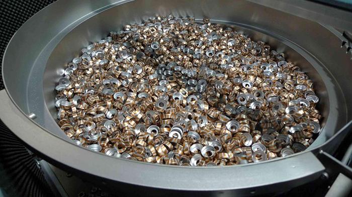 Used 1998 Comas FC7-C capper / sealing machine