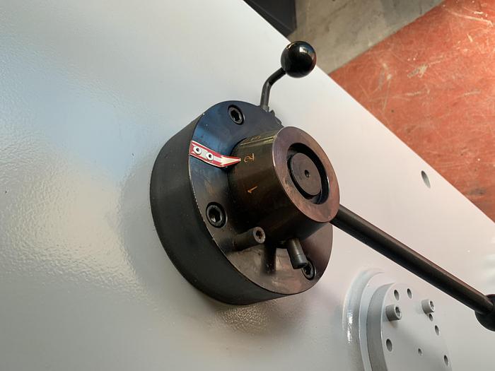 UZMA HSB Swing Beam Guillotine 6mm - 20mm cutting capacity