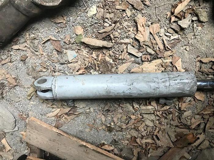 Used Hydraulic Cylinder #4
