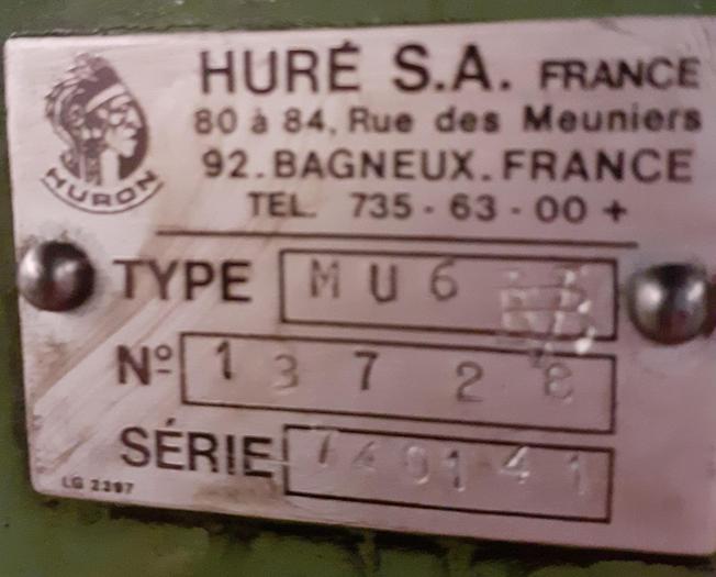 Usado Fresadora universal HURÉ