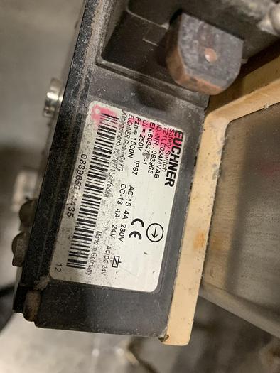 Used SHRED TECH DUAL SHAFT 20HP SHREDDER WITH CONVEYOR