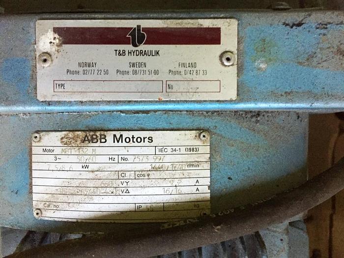 Used KHD-HUMBOLDT S2-1 sludge dewatering decanter