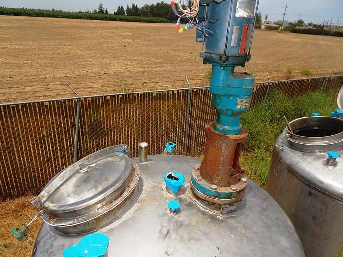 Used Tank, 550 Gallon, S/st, Agit, 1.5 HP, DT/DB, 52" x 60", #S742660