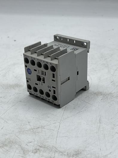 Used AB ALLEN BRADLEY 100-K05*01 Ser A 